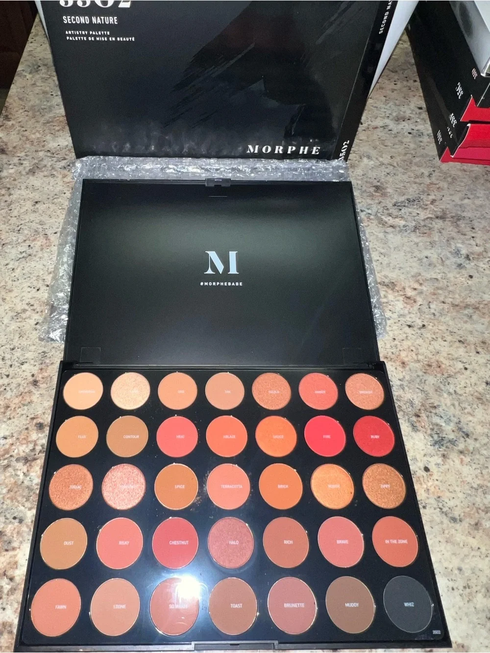 Morphe Second Nature 3502 Eyeshadow Palette - Black